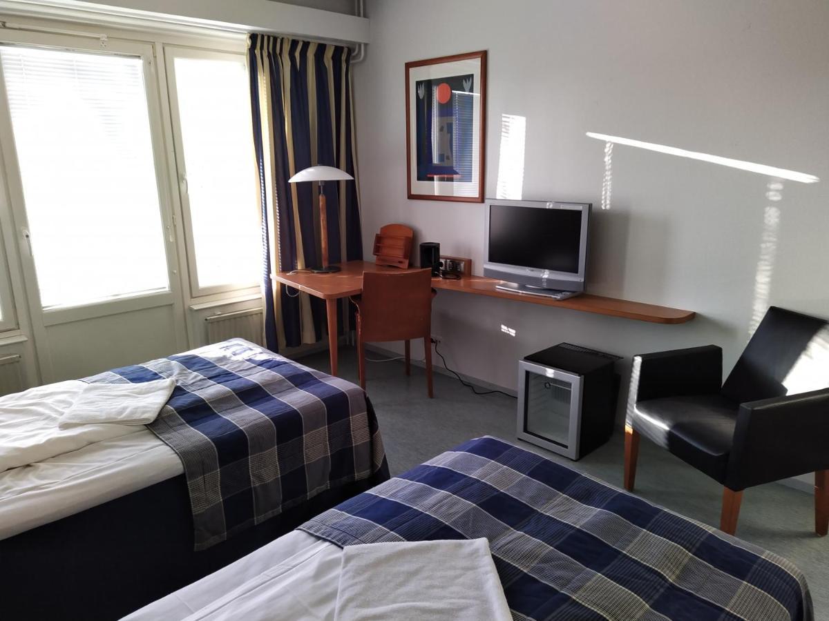 Hotel West Side Turku